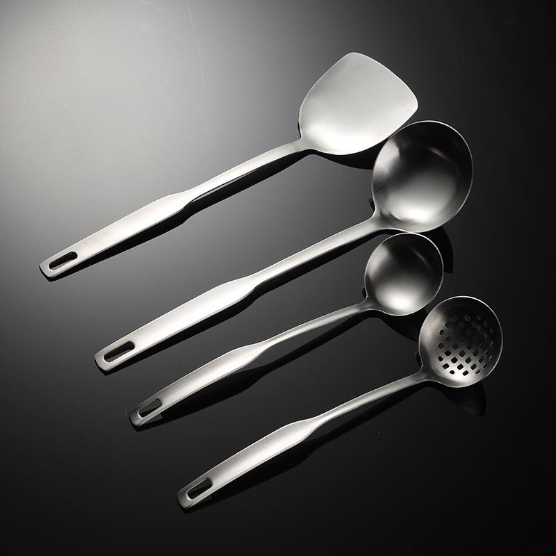 Non-magnetic Stainless Steel Vertical Person Flat Handle Spatula Spoon Set Pot Gift Stir-fry Spoon Hot Pot Soup Shell Colander