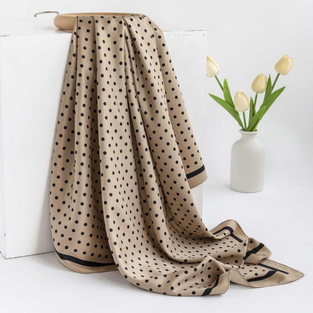 2024 Весна и осень Тонкий французский бежевый шарф в горошек Женский квадратный шарф Шаль Внешнее украшение Универсальный шарф