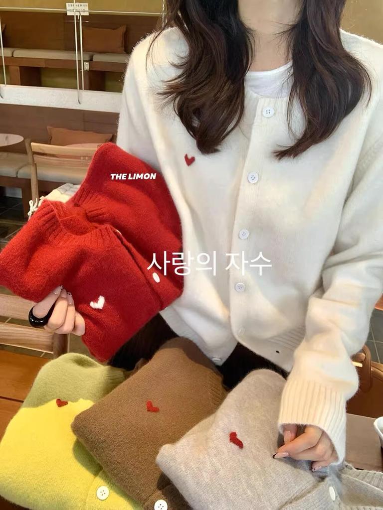 Women's Pure Wool Red Heart Knit Cardigan - Autumn/Winter 2026 Collection