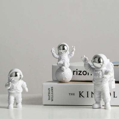 Креативный подарок на день рождения и выпускной Космонавт Астронавт Настольные Маленькие Украшения Современный Минимализм Стиль Многофункциональный