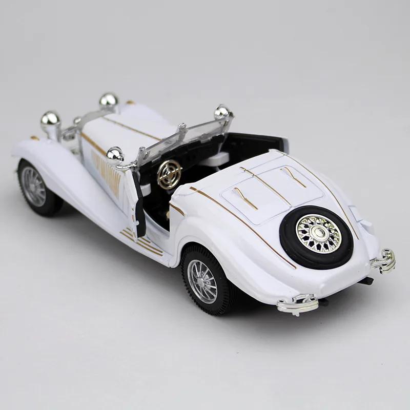1/28 Alloy Vintage Car Retro 500K Car Model Static Collection Gift Cake Ornaments