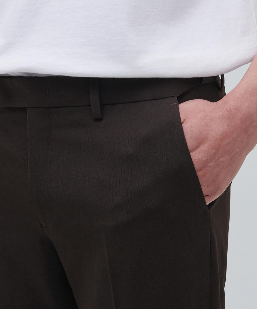 MUSINSA STANDARD Skinny Hidden Elastic Waist Crop Slacks [Dark Brown]