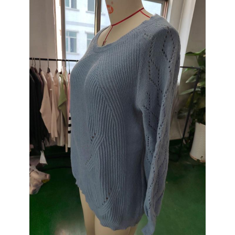 Solid Color Loose Top Women's Plus Size Autumn and Winter Hollow Floral Round Neck Sweater