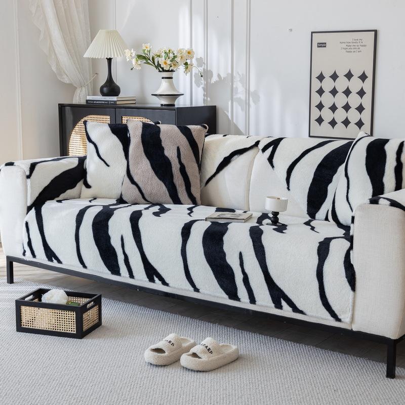 Подушка для дивана Light Luxury Zebra Pattern Кролик бархатная подушка для дивана утолщенный противоскользящий чехол для дивана Light Luxury High-end осенне-зимний стиль