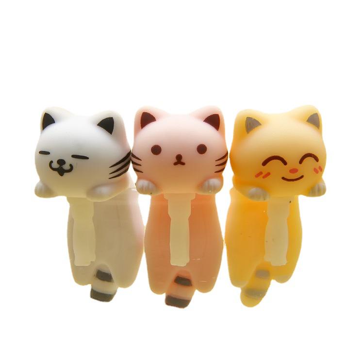 Plugy Climb Cat Cartoon Phone Dust Plug 807