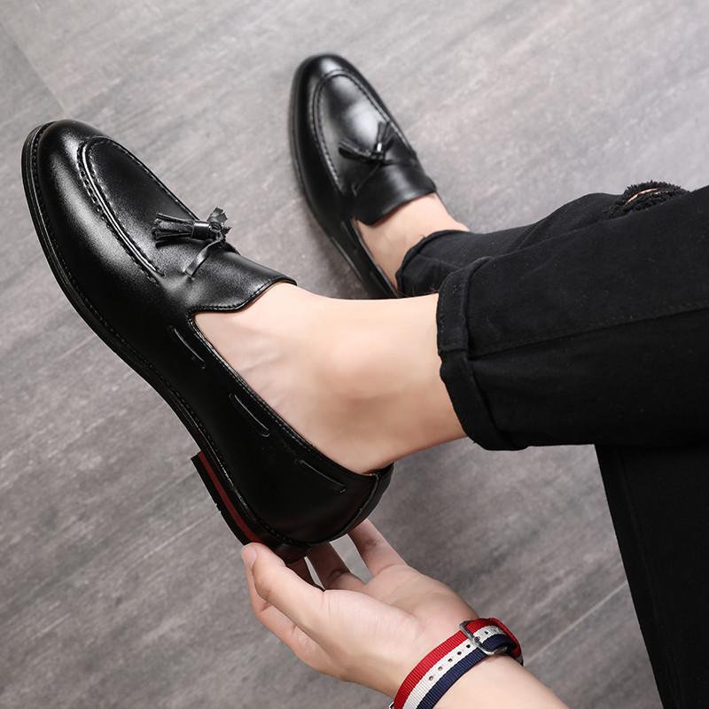Модные новые мужские туфли-лоферы с кисточками из искусственной кожи, элегантные туфли для торжественных случаев, простые туфли без застежек, повседневная мужская обувь, лоферы большого размера 48 H292