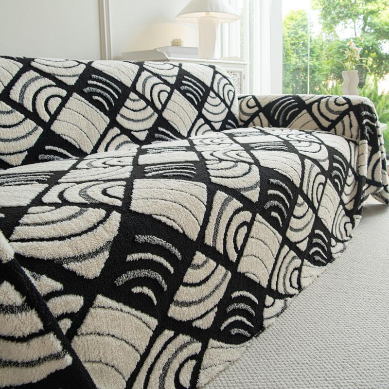 Polar Fleece Plush Sofa Cover Cloth Thickness Anti Slip Sofa Towel Geometric Print Couch Seat Cushion Mat Full Coverage Blanket