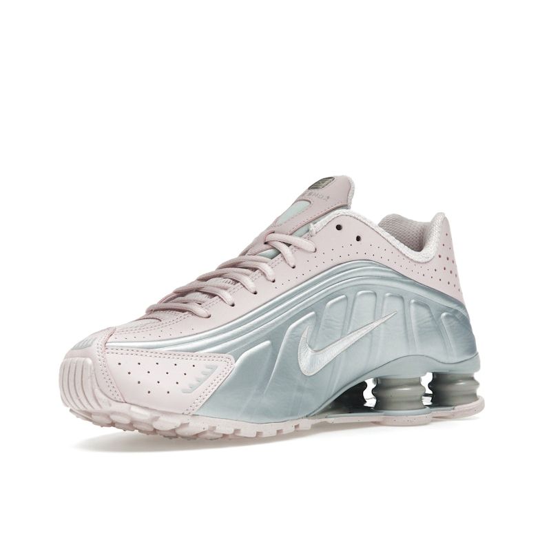 Nike Shox R4 Barely Rose Metallic Platinum женские кроссовки розовые AR3565-600