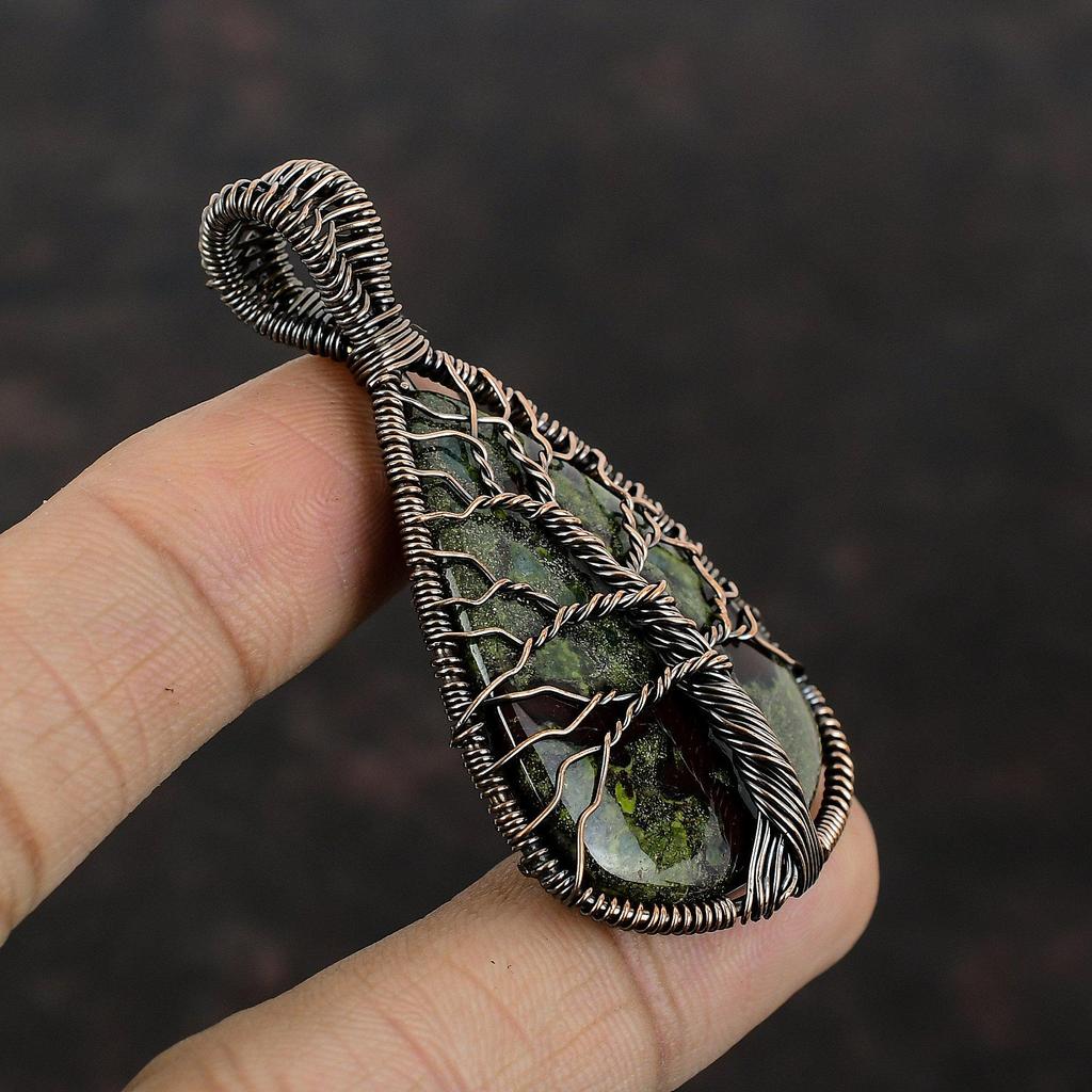 Кулон «Древо жизни» с драконьим кровавым камнем, обернутым медной проволокой, стильный кулон ручной работы, подарок жене, ювелирные изделия из медной проволоки