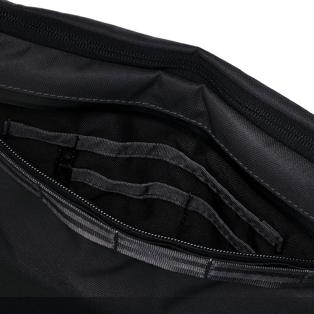 [Assob] Сумка через плечо Sacoche CORDURA DOBBY 305D SACOCHE BLACK