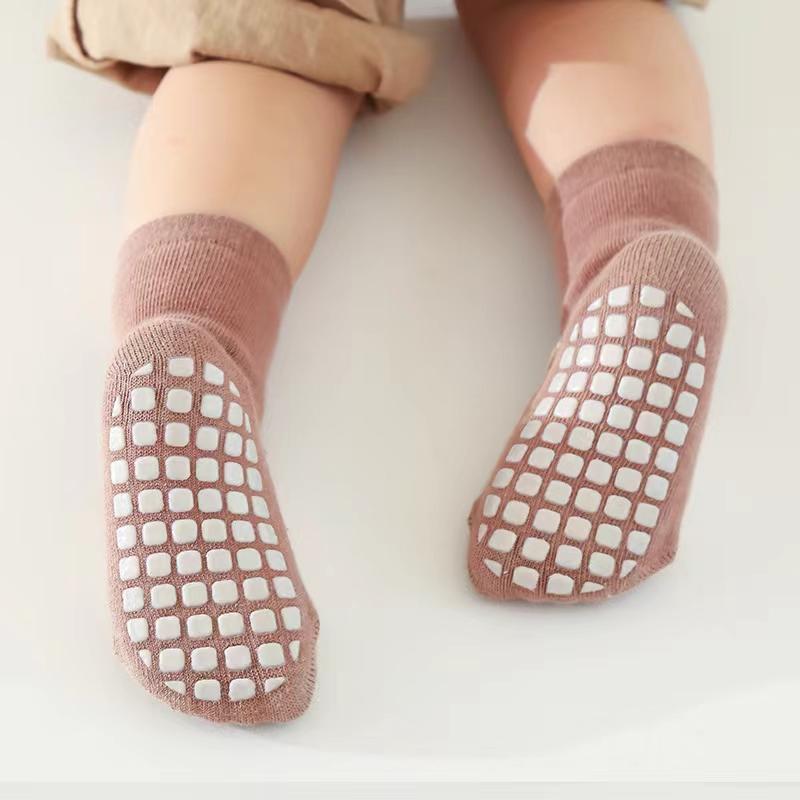 5 пар детских носков для пола, милые мультяшные короткие хлопковые носки для малышей, противоскользящие, кавайные, унисекс, детские аксессуары для девочек и мальчиков