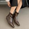 Женские кожаные зимние ботильоны на плоской подошве зимние туфли с острым носком женские модные ботинки челси 2024 года зимние женские готические новые ботинки