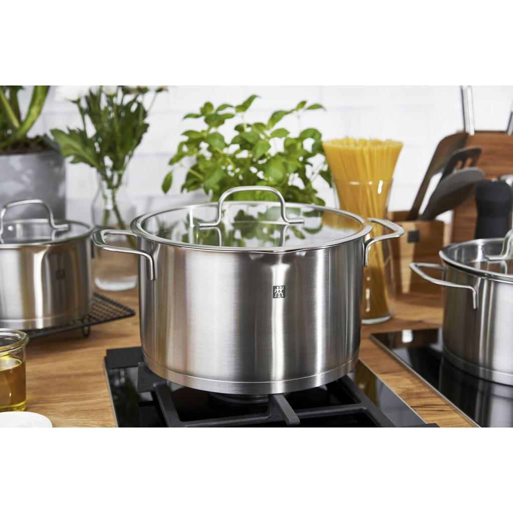 Кастрюля Zwilling Henckels 24 из нержавеющей стали JA. см,