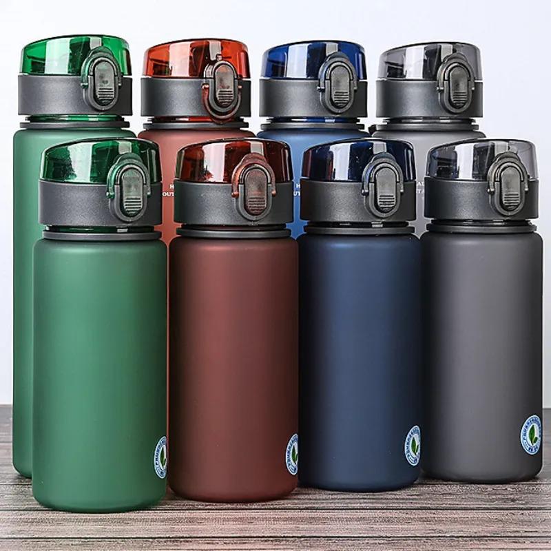 Матовая чашка для воды без BPA, 400 мл, 560 мл, пластиковая чашка для фитнеса, спорта на открытом воздухе, бутылка для воды, высокое качество, детская повседневная чашка для воды, бутылка для воды Водолея