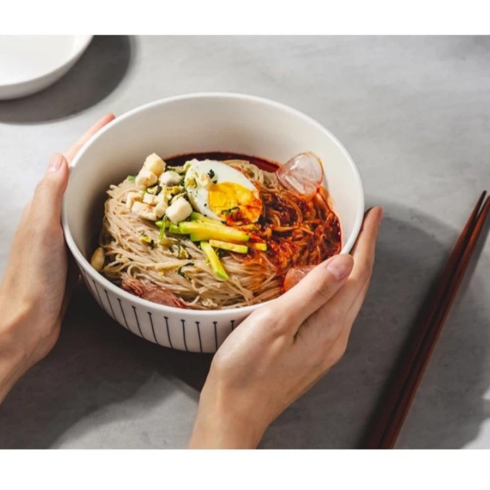 Nongshim Корейская холодная лапша 2 типа / Дончими, острая Бибим