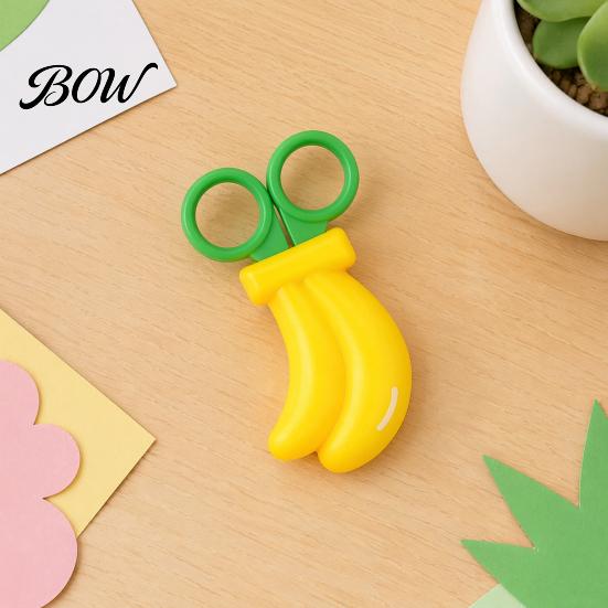 Kids Scissors Children Safety Paper Cuttings Scissors, Fruit Veggie Refrigerator Strawberry Cover Magnet Decoration, Portable Mini for