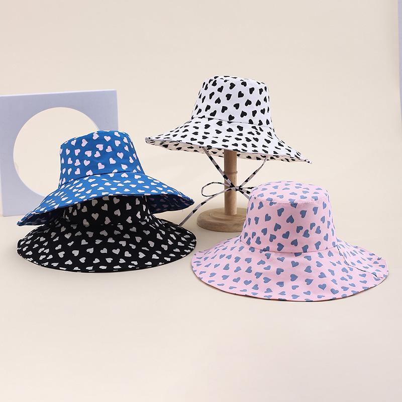 New big-eave bucket hat women's printed small love foldable Peng outdoor windproof sun hat spot