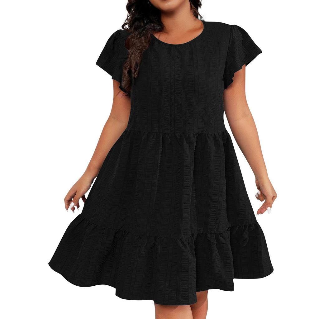 Женское большое однотонное платье с круглым вырезом и рюшами в праздничном стиле для отдыха