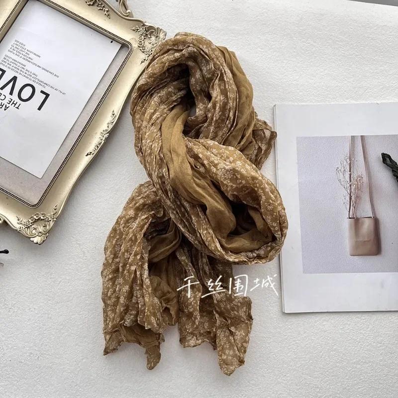 Новый Художественный Цветочный Ретро Плиссированный Хлопково-Льняной Шарф Тонкий Универсальный Женский Шарф Сочетающаяся Одежда Осенне-Зимний Модный Тренд