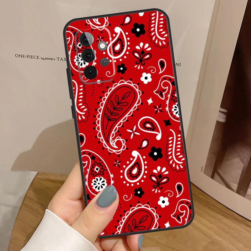 Красная бандана с узором пейсли Чехол для Samsung Galaxy A55 A35 A15 A54 A34 A14 A33 A53 A13 A23 A17 A06 A16 A56 A36 A32 A52