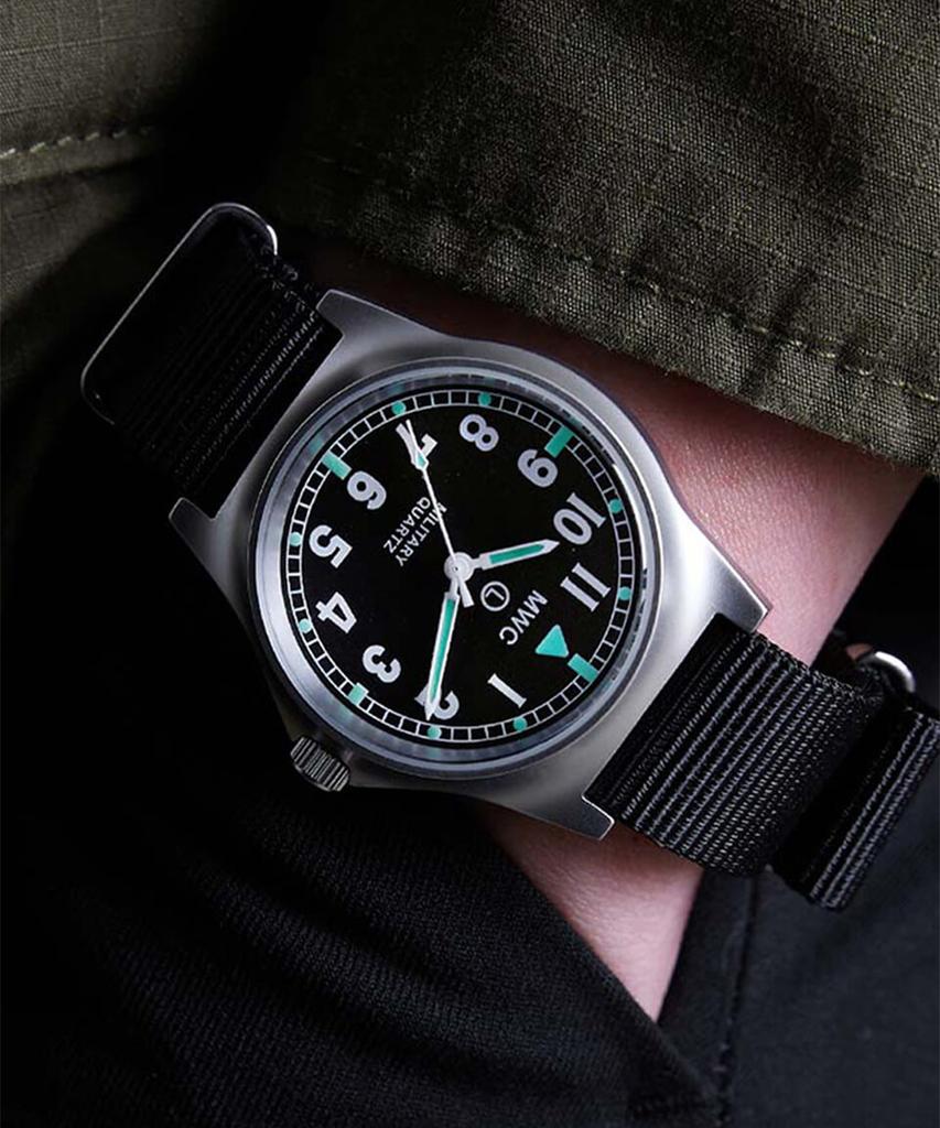 Emdeobeulyussisigye G10 Оригинал - Серебристый X Черный