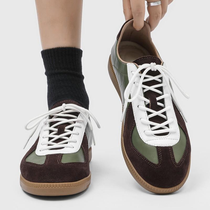 Classic Retro Flat Casual Sneakers Unisex Soft Sole Lace-Up Derby Shoes Comfortable All-Season Walking
