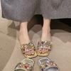 Модная женская обувь 2024 года, высококачественные женские тапочки больших размеров, модные повседневные тапочки с кристаллами, горячая распродажа, тапочки на плоской подошве с квадратным носком