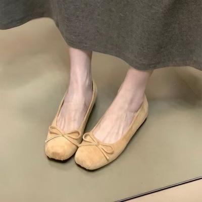 Ретро темперамент французские замшевые балетки на скрытой платформе, новые вечерние туфли с бантом осень 2025