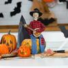 Animated Glowing Skull Guitar Statue PP Rock Singer Skeleton Figurines Halloween