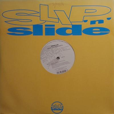 12-дюймовая пластинка VIVIAN LEE - Music Is So Wonderful SLIP12,SLIP12R Slip 'n' Slide 1994 UK Танцевальная & Электронная Б/У