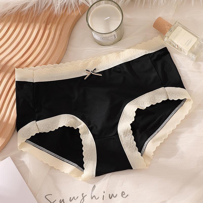 Women Ice Silk Panties Mid Waist Lace Soft Women's Panties Seamless Breathable Lace Underwear Knickers