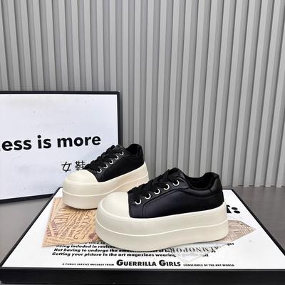 Женская обувь – Кроссовки