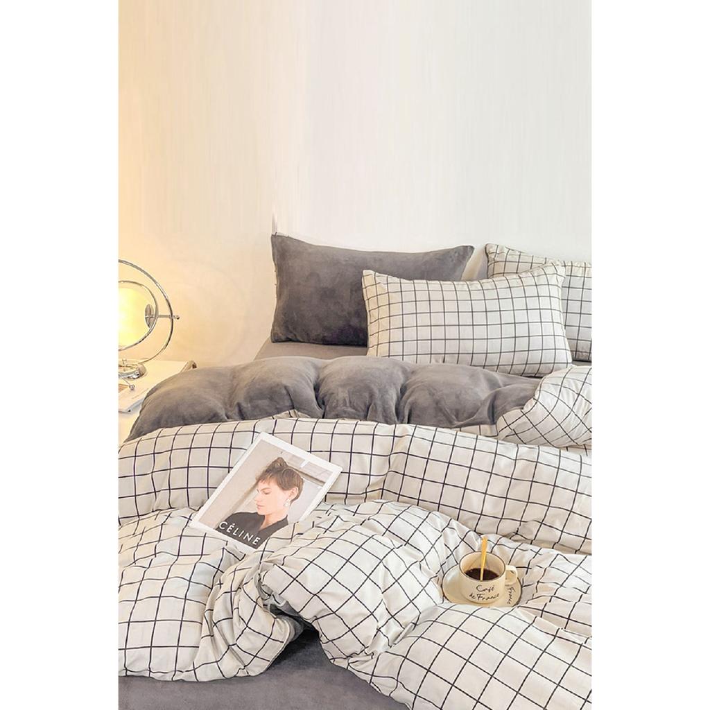 Двусторонний комплект пододеяльников