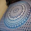 Blue Ombre Tapestry — настенные гобелены | Гобелен в стиле хиппи| Индийский гобелен с мандалой | Психоделический большой гобелен | Гобелен из 100% хлопка