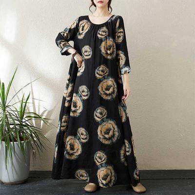 Минималистичное платье с длинными рукавами и плиссированной юбкой-солнцем в стиле «ленивец» в стиле «отпуск»