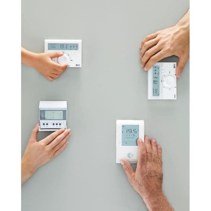 Беспроводной термостат - DELTA DORE - Deltia 8.33 - Включает программатор + приемник для электрического радиатора - До 3 зон