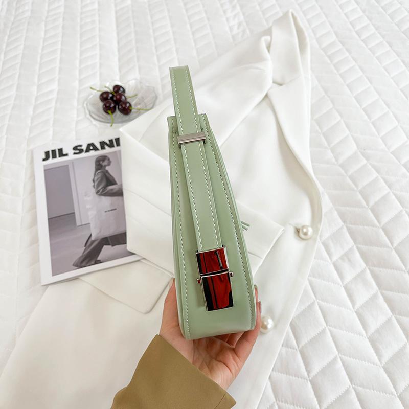 Женская сумка знаменитость Интернета высокая чувственность полумесяц сумка мода полумесяц подмышечная сумка 2024 новый повседневный сумка через плечо