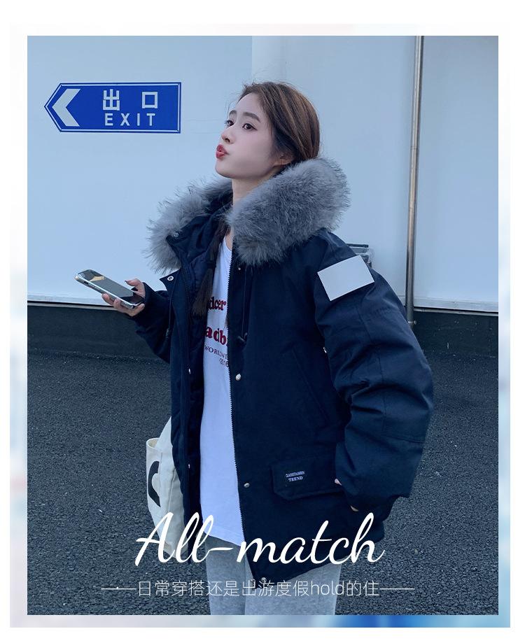 Женская короткая пуховая хлопковая куртка с большим меховым воротником, свободная, утолщенная, с большим карманом, в стиле милитари, с капюшоном, трендовая