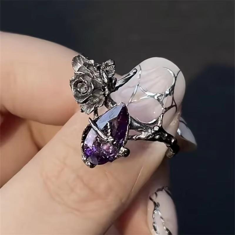 Retro Old Black Rose Index Finger Ring Personalized Three-dimensional Flower Diamond Ring Opening Dark Subculture Ring