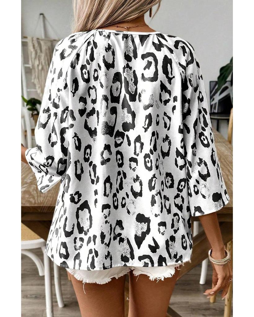 Azura Exchange Черная блузка с леопардовым принтом, V-образным вырезом и рукавами 3/4