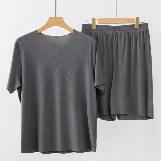 2Pcs/Set Men Loungewear O-Neck Short Sleeve Tops Elastic Waist Wide Leg Shorts Set Solid Color Ice Silk Homewear Seamless Pajama Set