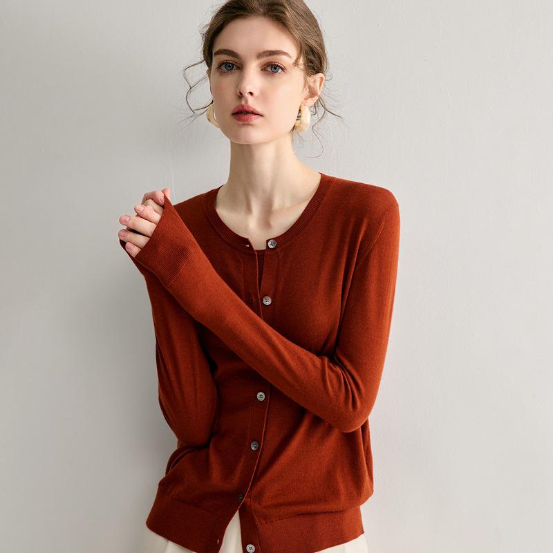 Women's Round Neck Wool Cardigan - 100% Fine Yangzi Yarn, Single-Breasted Knit Sweater