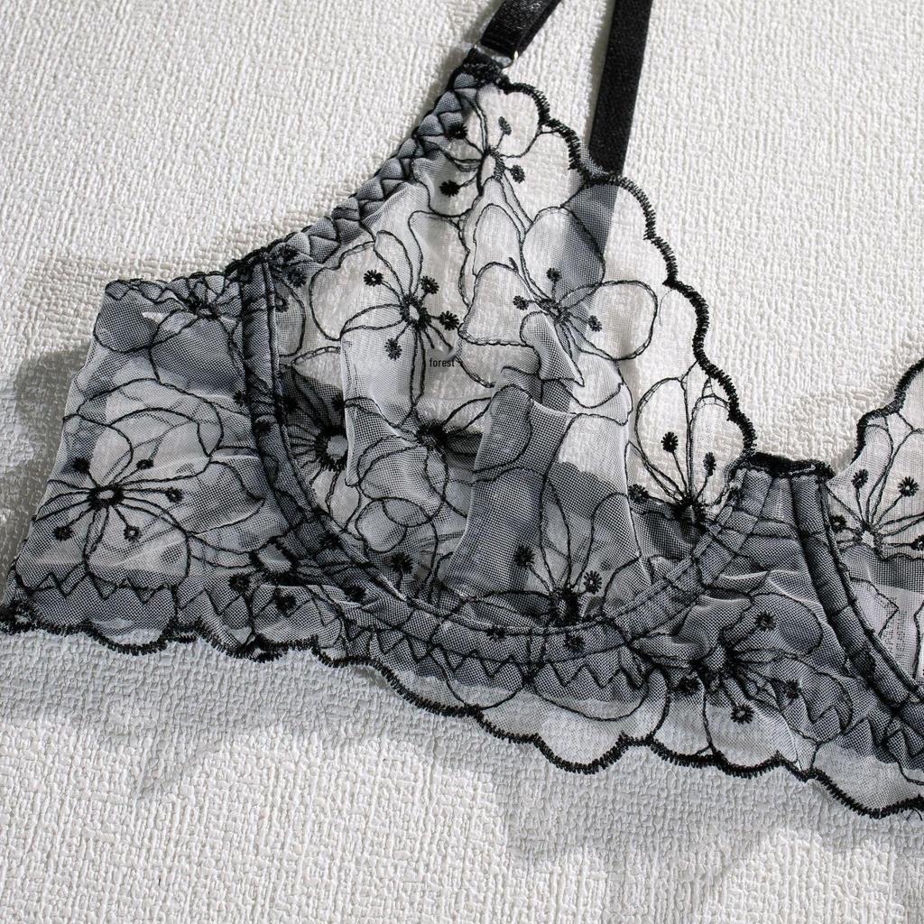 2023 European and American Embroidered Ruffle Lingerie Set with Steel Ring