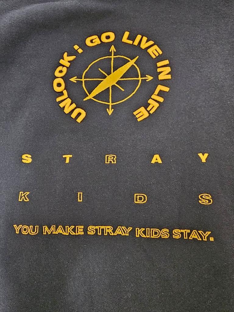 [Б/У] Худи Stray Kids UNLOCK