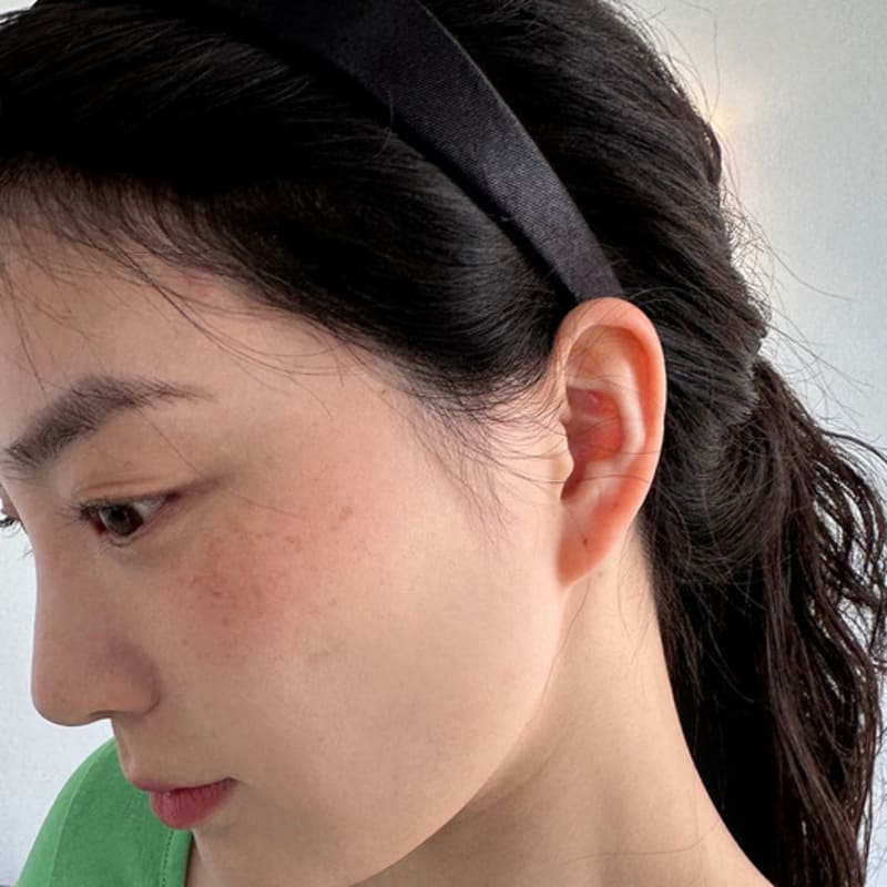 Джиджи атласная повязка для волос (черный)