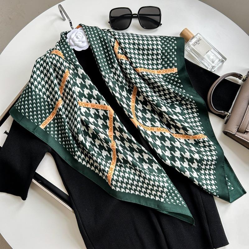 Печатный буквенный высококачественный искусственный шелк женский твил шелковый декоративный женский шелковый шарф