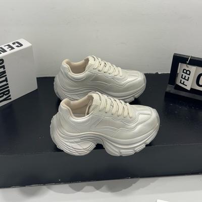 Женская обувь – Кроссовки