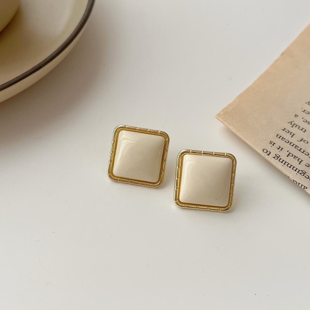 Французский Винтажный Темперамент Белая Геометрия Эллипс Квадрат Серьги-гвоздики для Женщин Тренд Шармы Пирсинг Ювелирные Аксессуары Подарок