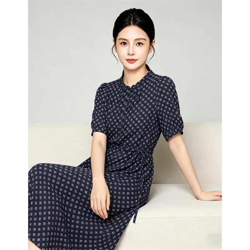 Casual waist cinched long dress