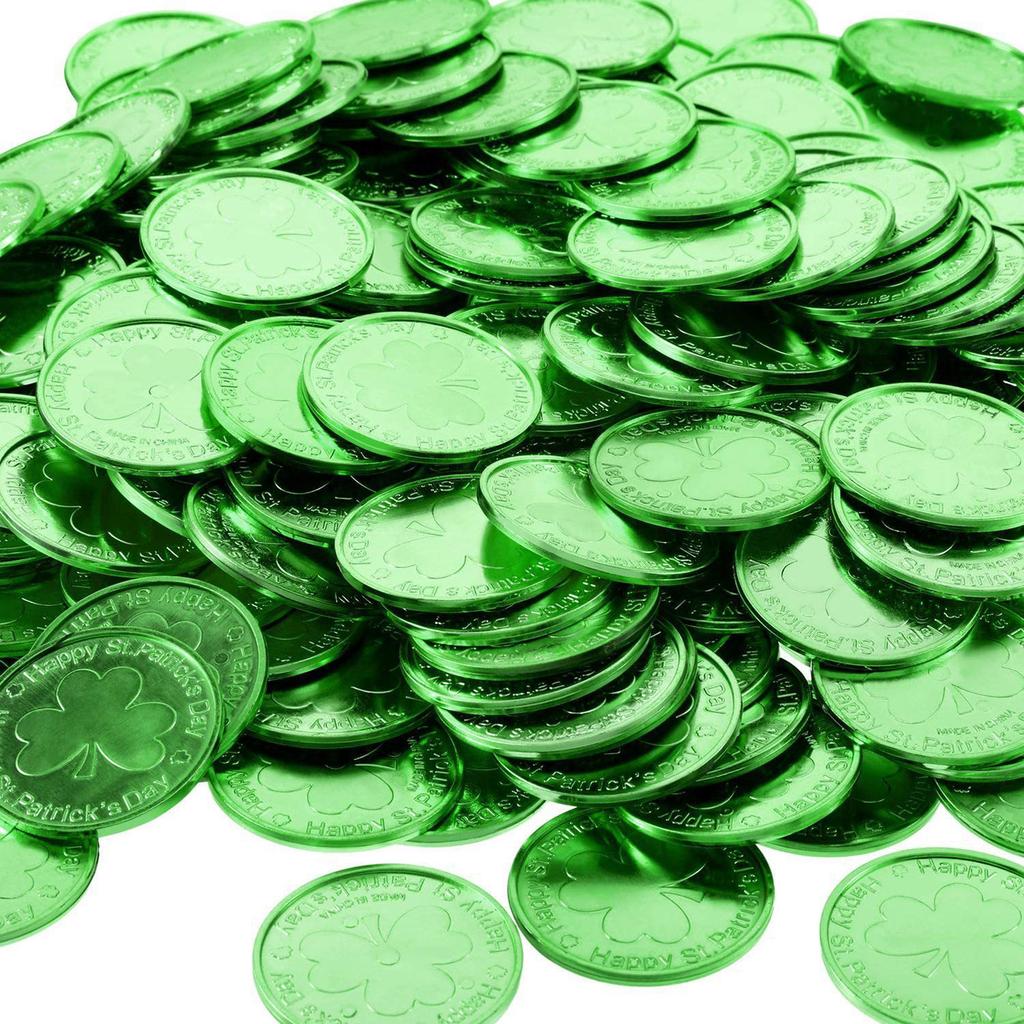 50PCS St. Patrick's Day Plastic Gold Game Chips Props Holiday Party Supplies